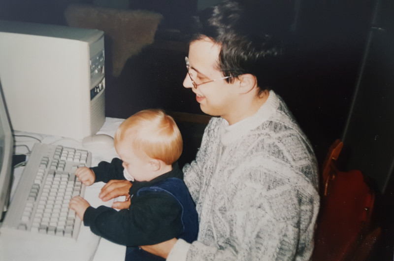 Bruno and his son Inigo, working on the computer